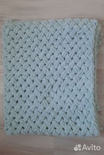 Плед/одеяло вязаное
