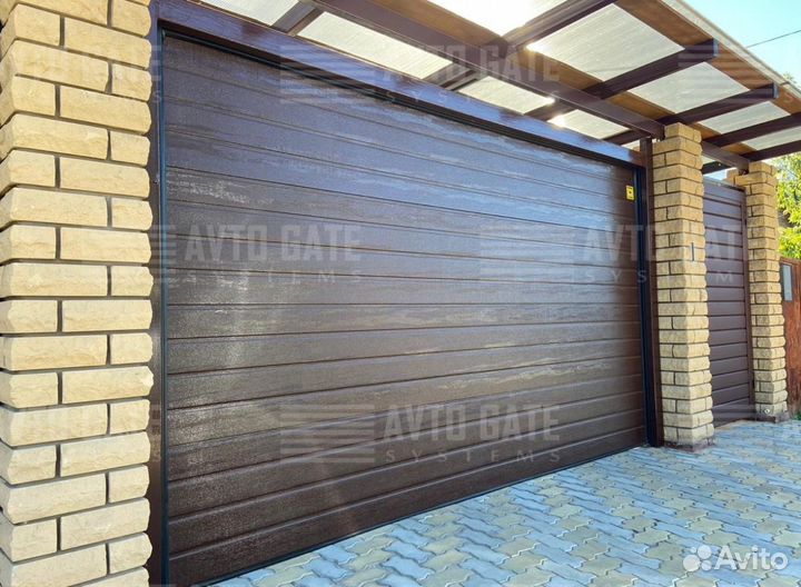 Секционные ворота