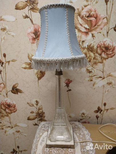 Лампа настольная