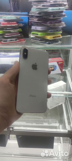 iPhone X, 256 ГБ