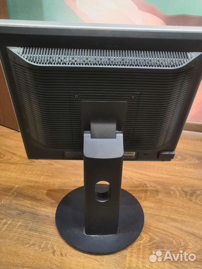 Монитор Sony SDM-S75D