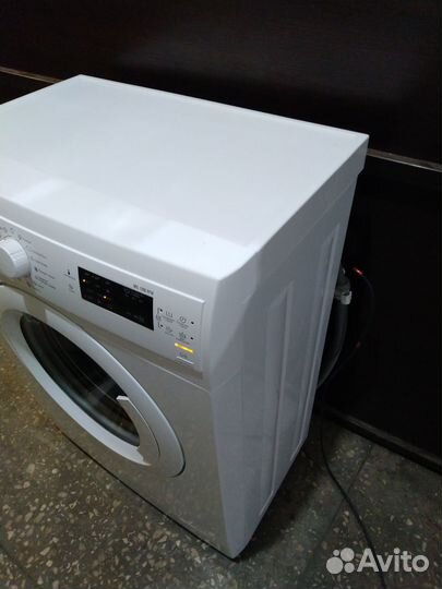 Стиральная машина electrolux 5кг