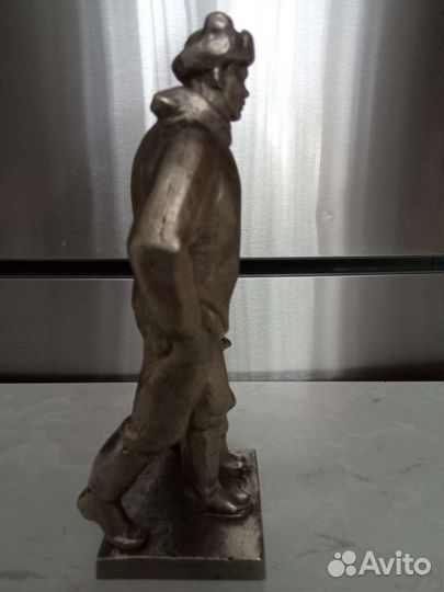 Статуэтка зимняя прогулка СССР редкая