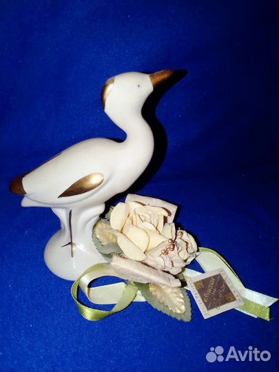 Статуэтка стеклянная, фарфоровая