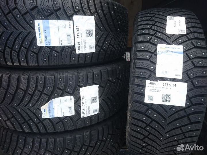 Michelin X-Ice North 4 SUV 235/55 R19 105T