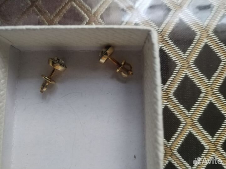 Скрги пусеты с бриллиантами