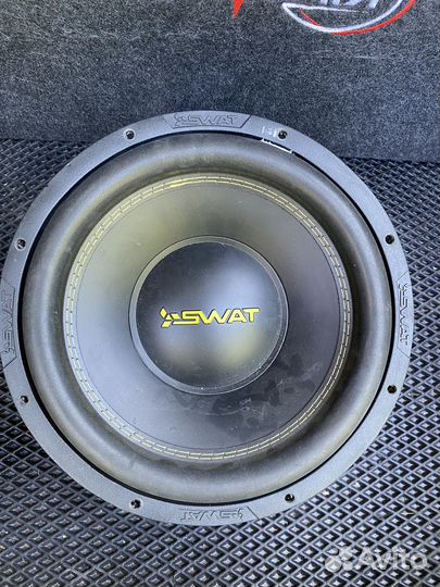 Сабвуфер swat