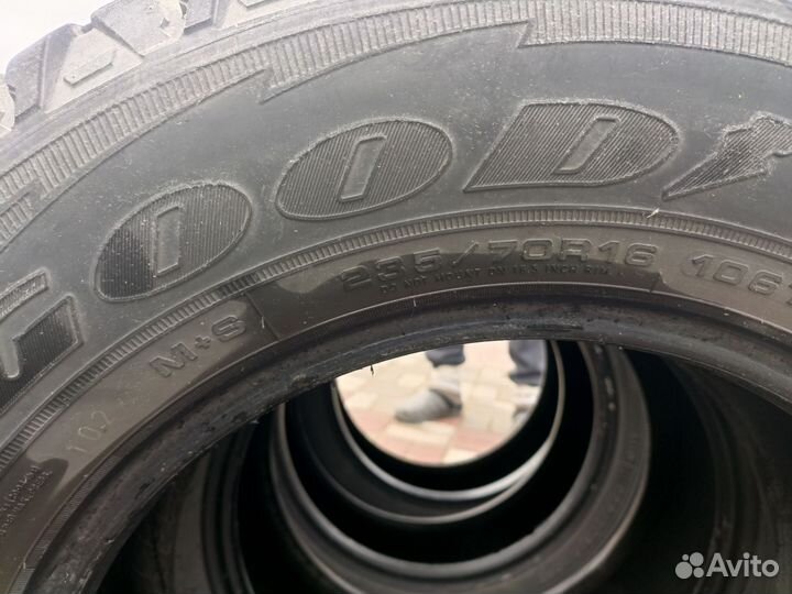 Goodyear Wrangler AT/SA 235/70 R16 106T