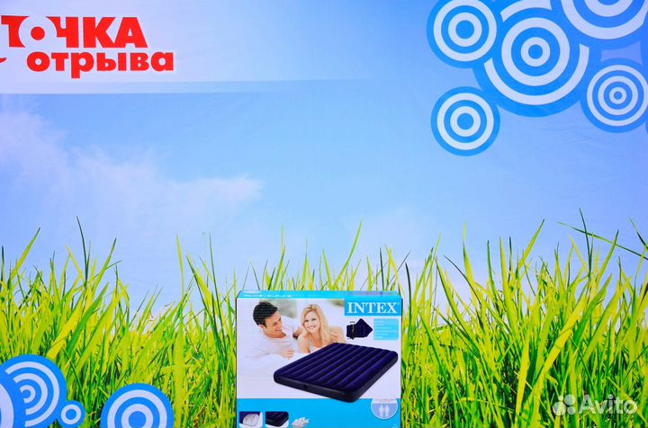 Матрас Intex 152x203x22 +2 подушки и насос