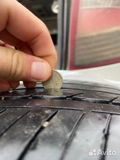 Blacklion BU66 225/60 R17