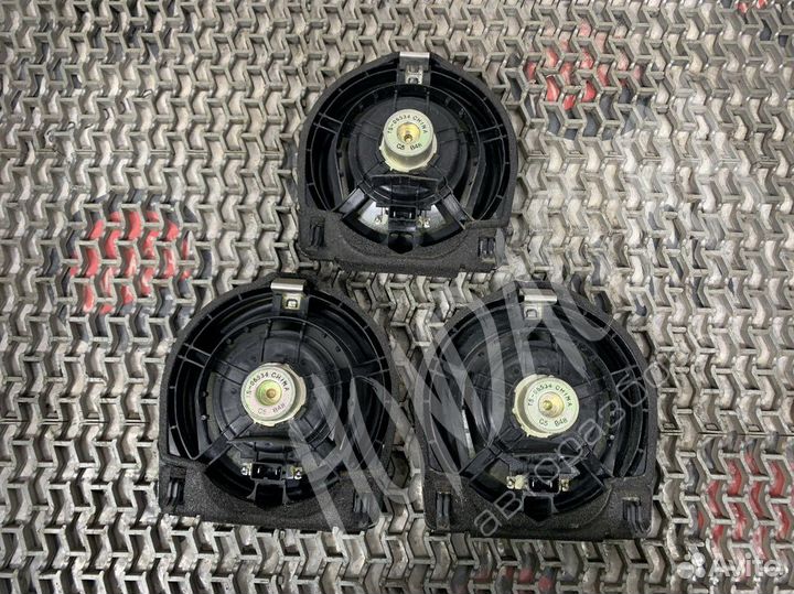 Динамик Honda Accord