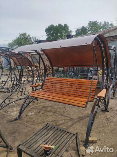 Садовые качели