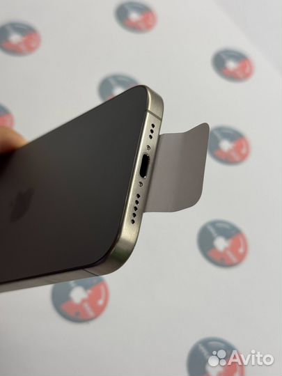 iPhone 15 Pro, 256 ГБ