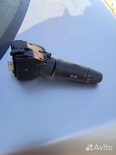 Подрулевой переключатель нисан Тиида