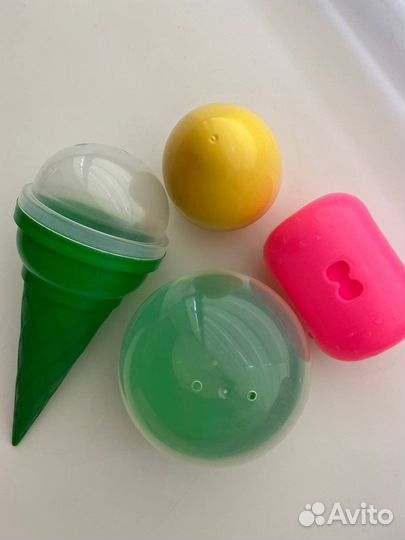 Капсулы от игрушек