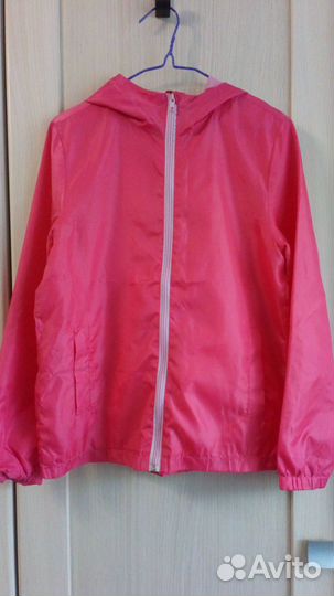 Ветровка/дождевик для девочки 152