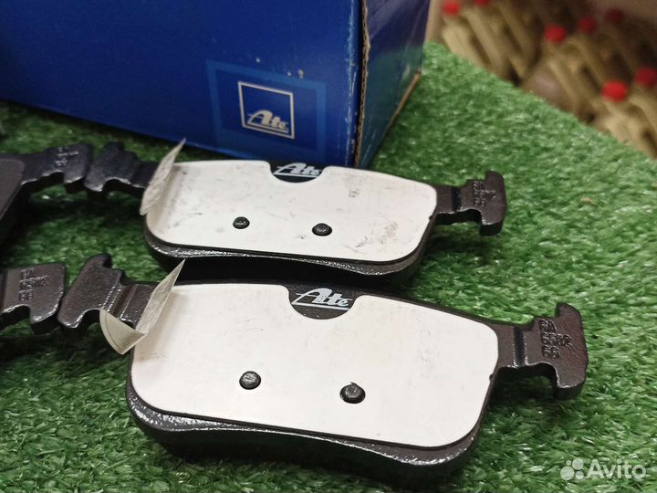 Колодки задние Volvo XC60 II XC40 I (2018+)