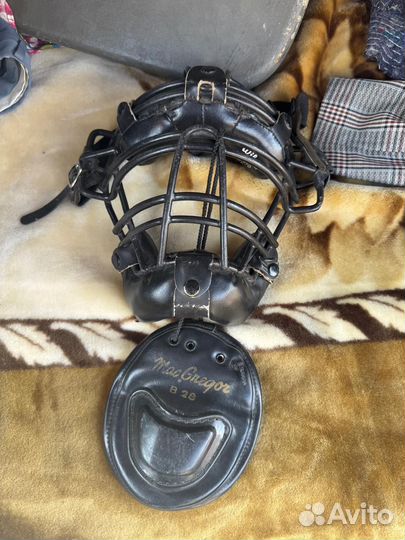 Бейсбольная маска, Wilson