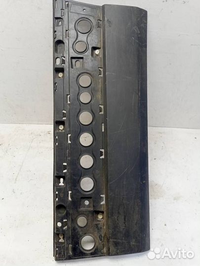 Накладка двери задней левой