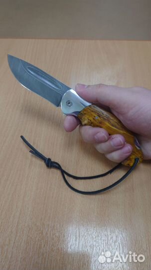 Складной нож из дамасской стали