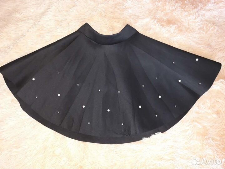Юбка из толстого фетра 44/46 р. новая