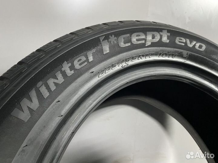 Hankook Winter I'Cept EVO 225/55 R17