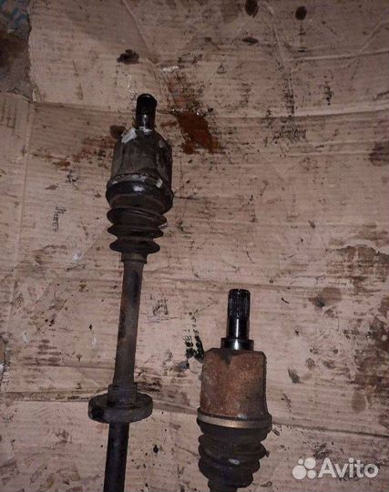 Полуось передняя Hyundai Santa Fe (SM) рест. 2005