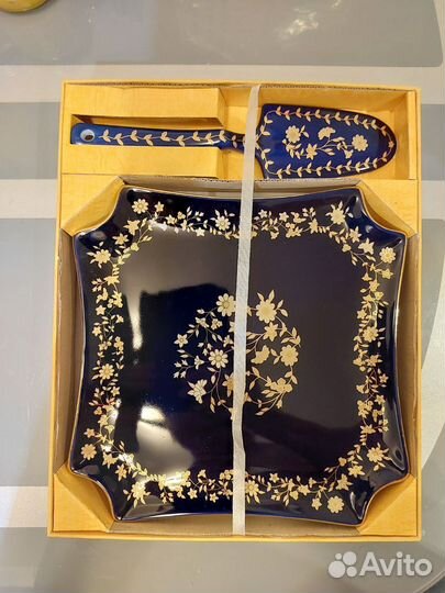 Блюдо для торта и пироженных