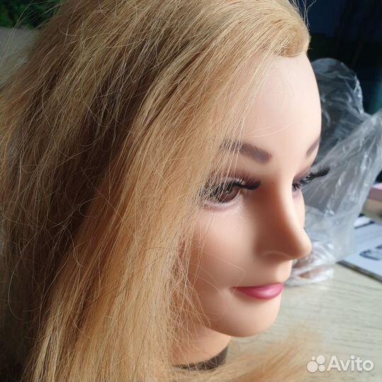 Голова манекен с натуральными волосами