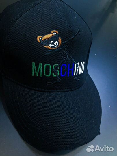 Кепка moschino