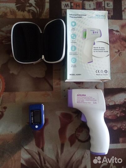 Пульсоксиметр и термометр