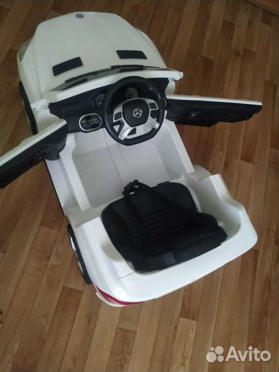 Детский электромобиль бу