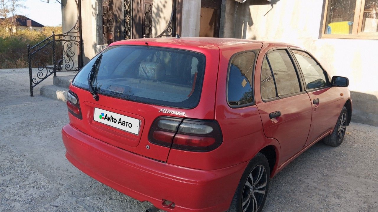 Nissan Almera: фото владельца