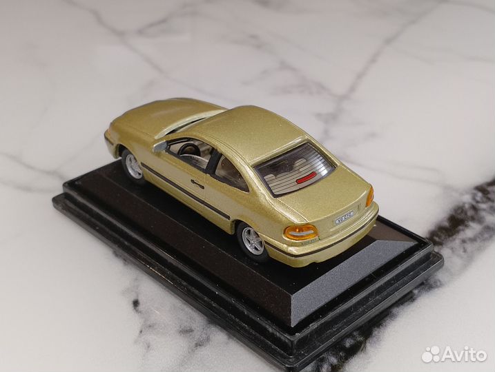 Volvo C70 (2006-2016) Saloon