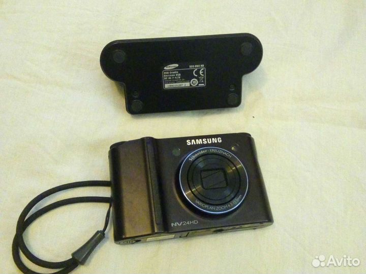 Компактный фотоаппарат Samsung NV24HD