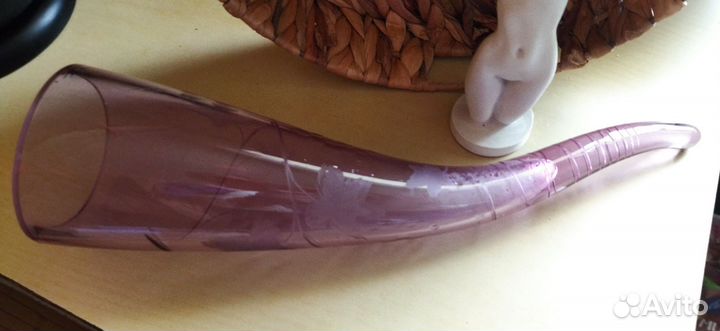 Бокал рог из цветного стекла