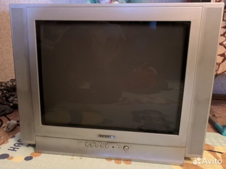 Телевизор samsung