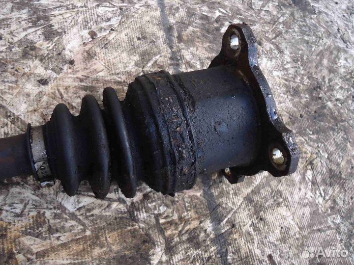 Полуось передняя L Suzuki Grand Vitara 2 JT