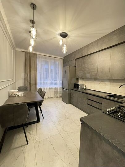 2-к. квартира, 72 м², 1/5 эт.