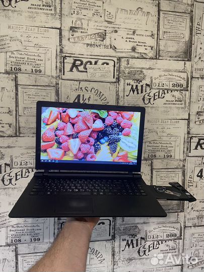 Шустрый Lenovo 4 ядра и SSD256Gb