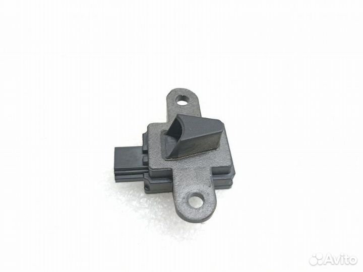 Датчик удара передний правый Mercedes-Benz S-Class