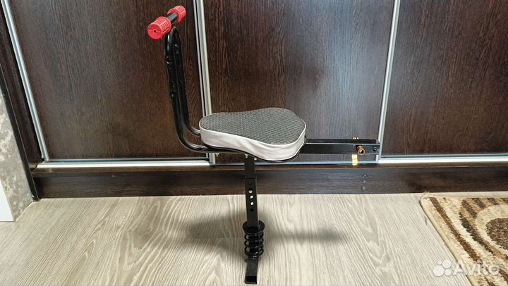 Детское сиденье для электросамоката