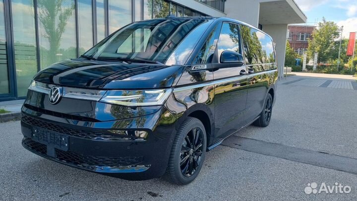 Volkswagen Multivan 2.0 AMT, 2024, 5 км