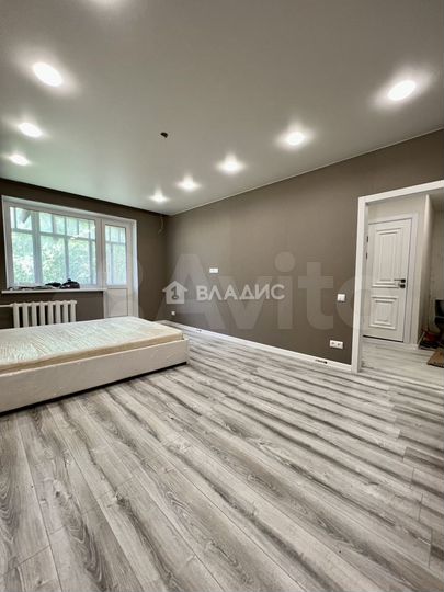 2-к. квартира, 51 м², 1/9 эт.