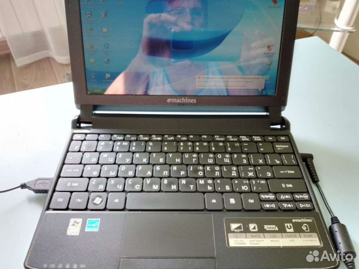 Нетбук eMachines бу