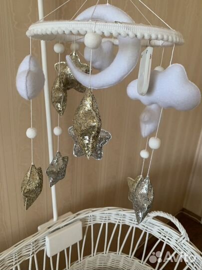 Детский музикальный мобиль