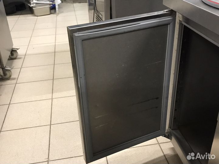 Холодильный стол с ящиками 184см