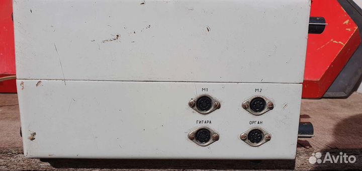 Цифровой ревбиратор эско 100(блок эффектов)