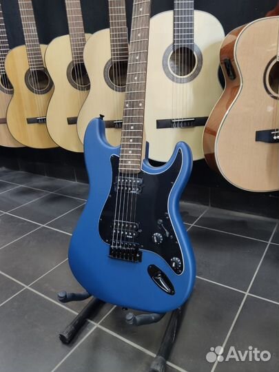 Электрогитара Новая
