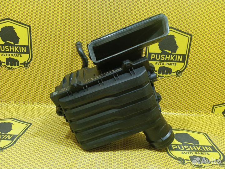 Корпус воздушного фильтра Volkswagen Jetta